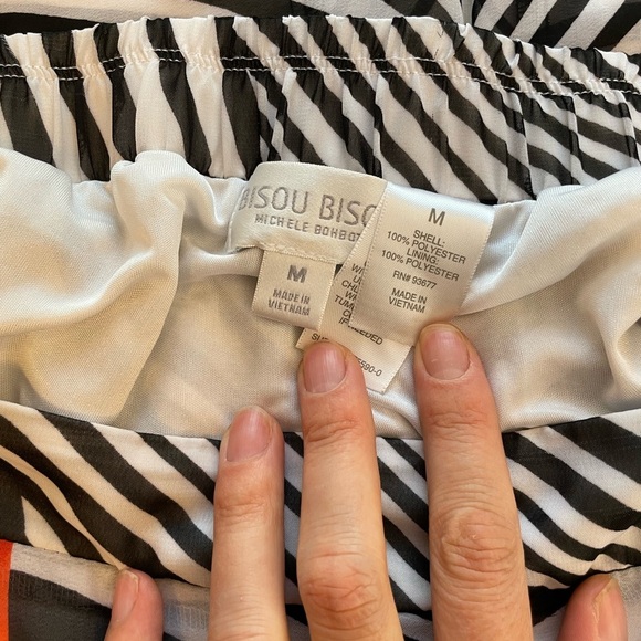 Bisou Bisou Sheer Patern Pants Wide Leg Zebra print size M - Picture 2 of 5